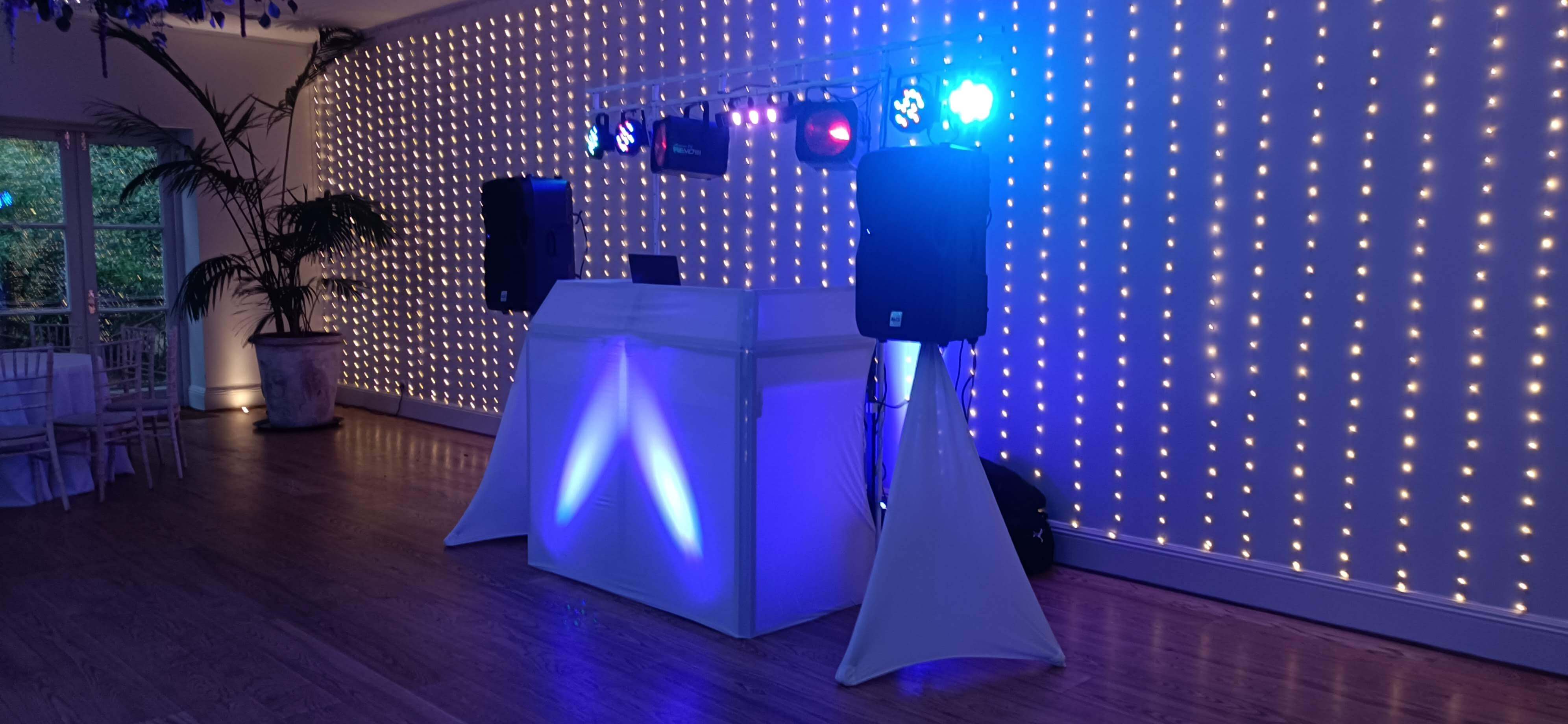 Wedding DJ Matara Centre Gloucesterhire