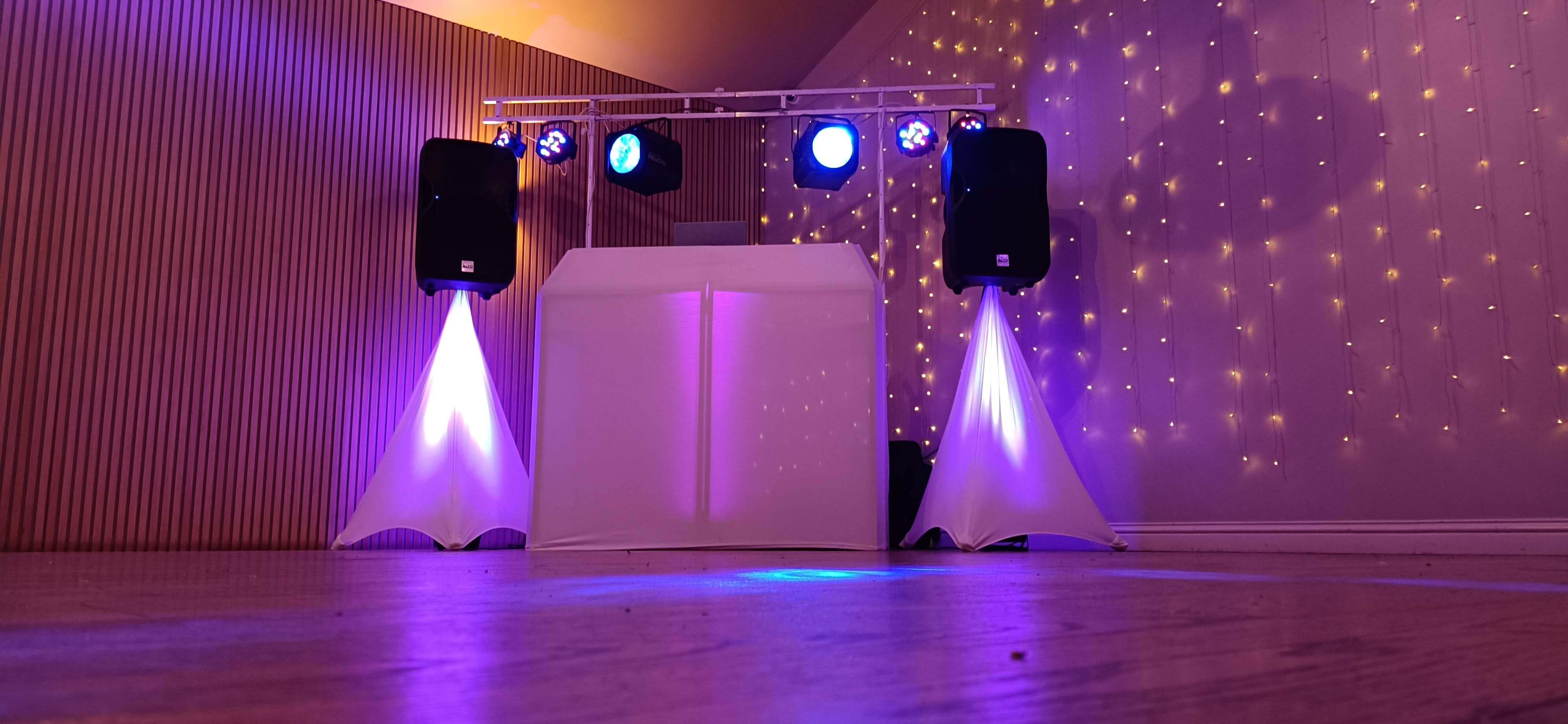 Wedding DJ Upcote Barn