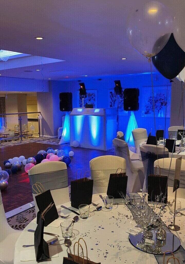 Gloucestershire Wedding DJs